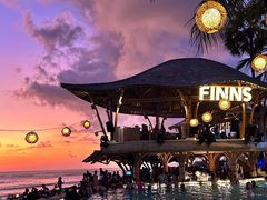 -FINNS Beach Club