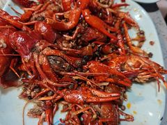 -金滏山·烤肉海鲜火锅自助(襄阳万达店)