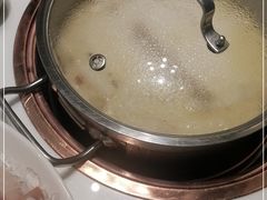 -洪氏嗨捞·猪肚鸡火锅(阳光天地店)