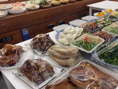 -虹海圣肉饼店家常菜馆