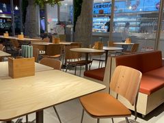 大堂-老乡鸡(上海白玉兰广场店)