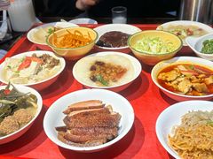 -蓝田九大碗民俗食府(蓝田店)