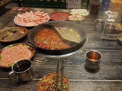 -冯校长老火锅(中联广场店)
