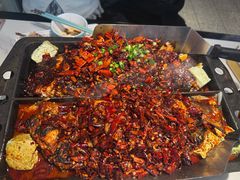 -江边城外烤全鱼(世茂广场店)