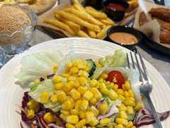 -必胜客(WOW南雄店)