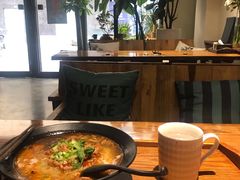 -八月美食小馆(银泰城总店)