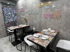 -LESCEDARS Brasserie Bistro香柏树