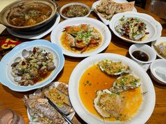-大家发海鲜城夜排档(华山中路店)