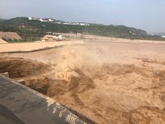 -黄河小浪底水利枢纽风景区