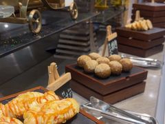-昆山裕元花园酒店·温莎西餐厅