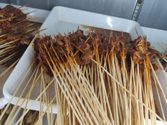 -拈签一笑黄牛肉辣卤串串