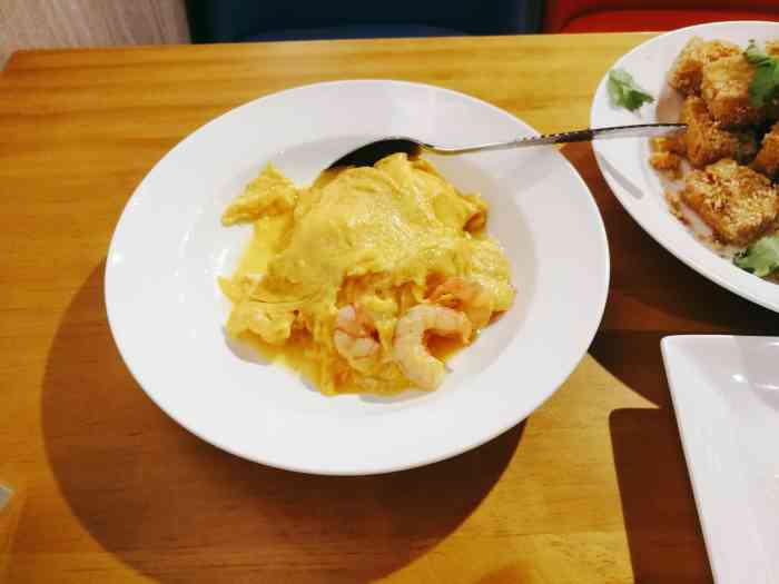 元气厨房-"上次吃了卤肉饭很好吃,这次又来试试鸡腿饭.