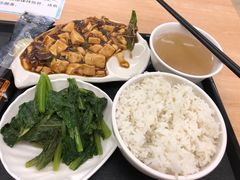 -港丽餐厅(高德置地店)