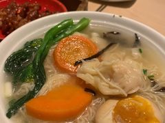 云吞港式汤面-避风塘(嘉兴八佰伴店)