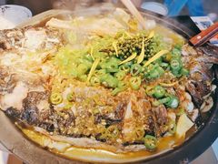 -鸣记脆皮烤鱼·海鲜烤鱼(三八广场店)
