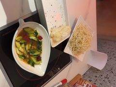 -黄记煌三汁焖锅(新佳丽江汉路店)