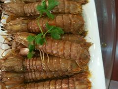 -扒虾小妹儿麻辣海鲜(宏图街店)