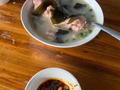-中和裴氏蹄花(府河路店)