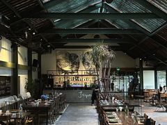 -喜洲吧·江畔老船厂·庭院餐厅(喜临院店)