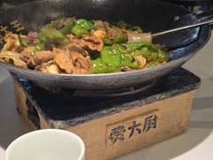-费大厨辣椒炒肉(高铁吾悦广场店)