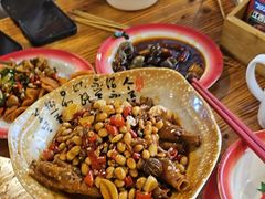 -冶建镜子·老南昌大排档·江西虾王(总店)