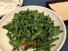 -一坐一忘云南菜(嘉里中心店)