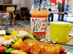 -HELLO 27 意面·沙拉·帕尼尼