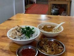-再回首鸡肉米线(人民路一店)