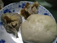 鲜笋肉包-清泉阁包子铺(中山路店)