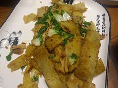 -黄泥岗·地道湖北菜(奥特莱斯店)