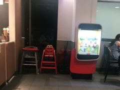 -麦当劳(中唱大厦店)