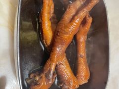 弄堂里的卤鸡爪-弄堂里(西溪龙湖天街店)