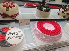 -花花卷卷·鲜食蛋糕(泉屋店)