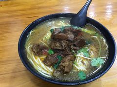 -志权牛肉面(灵山路店)