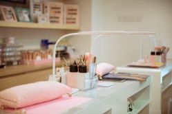 -初樱科技美学问题肌修复中心