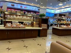 -红宝石·鲜奶小方·海派西点房(南丹店)