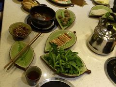 一叶一世界藏茶素食火锅-一叶一世界•素食餐厅(环球中心店)