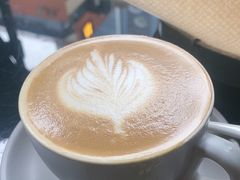 -BOURBON 玻本美式餐厅酒吧(虹桥新天地店)