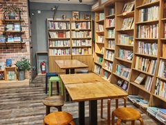 -晓风书屋(大学路店)