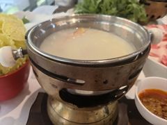 -胡记饭店(保工街店)