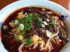 -兵哥豌豆面(雅颂居店)