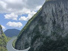 -蝶舞清江·恩施地心谷景区