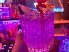 -vimi便利店酒吧