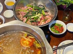 -顺水湾·牛肉牛杂火锅(驾鹤店)