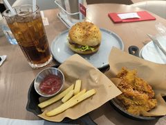 -必胜客(兴华中路PH店)