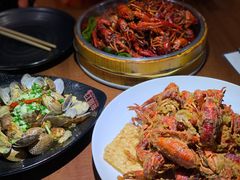 经典咸蛋黄龙虾-红盔甲·小龙虾(天钥桥店)