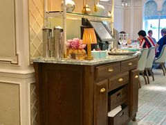 -The Diamond Jubilee Tea Salon at Fortnum & Mason
