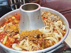-霄汉牛三鲜湖北砂锅菜(万松园2店)