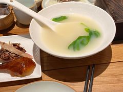 鸭架汤-四季民福烤鸭店(前门廊房二条店)