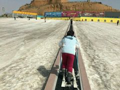 -采薇庄园四季滑雪场